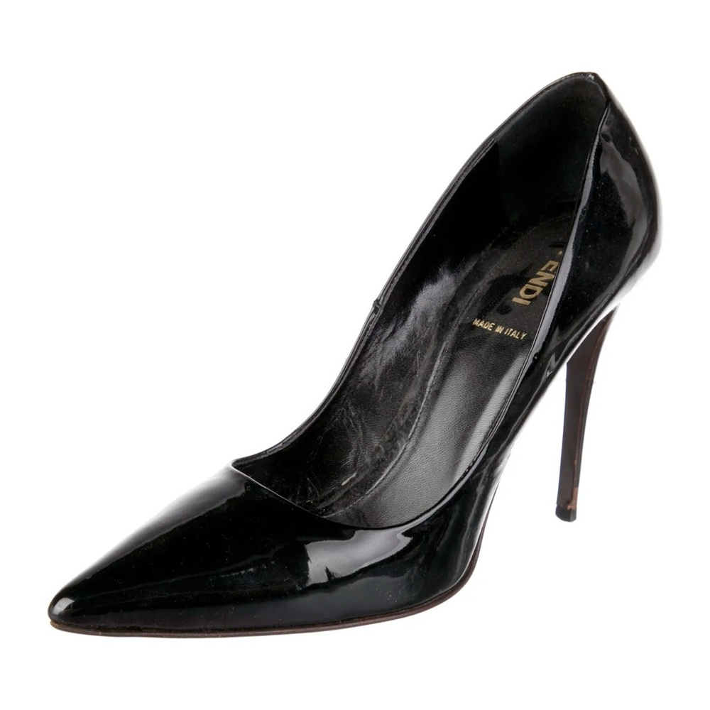 Fendi patent leather pumps us7 IT37